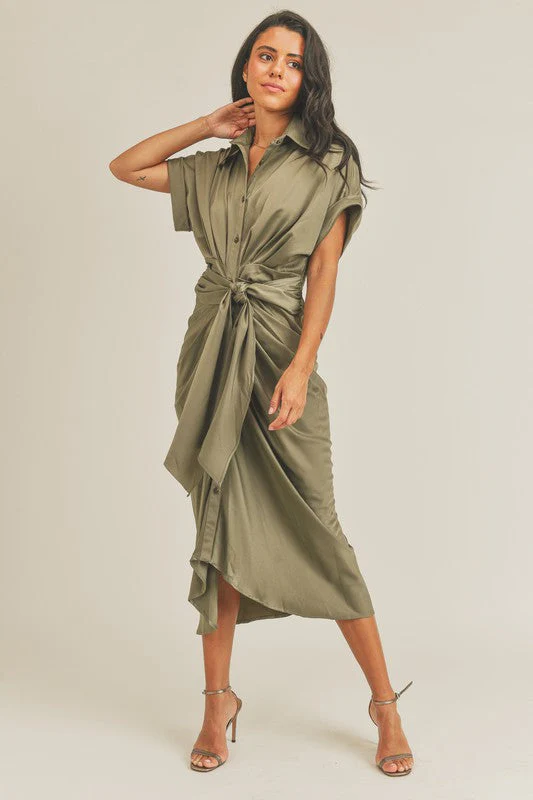 Malibu Dress Satin Short Sleeve - Image 16